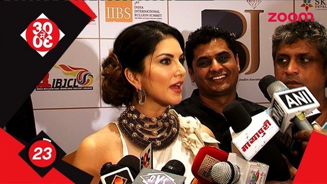 Sunny Leone is apparently going to sell tickets for 'Mastizaade' - Bollywood News - #TMT