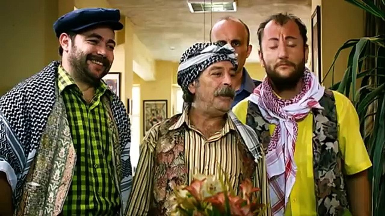Deli Dumrul Kurtlar Kuşlar Aleminde - Full Film (Tek Parça)