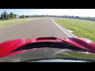 LaFerrari pura emozione in pista a Fiorano