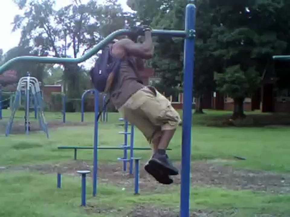 PARK WORK OUT II BICEPS, TRICEPS, & SHOULDERS   UFS   50FIT