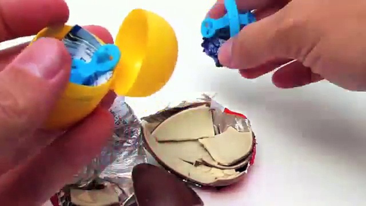 Kinder Surprise Eggs Unboxing Easter Eggs toy gift - Kinder sorpresa huevo juguete regalo