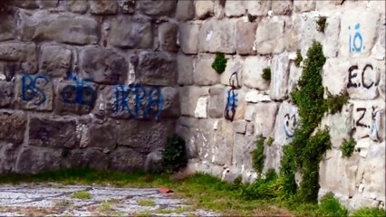 AMASRA KALESI SPREY BOYA YAZILAR