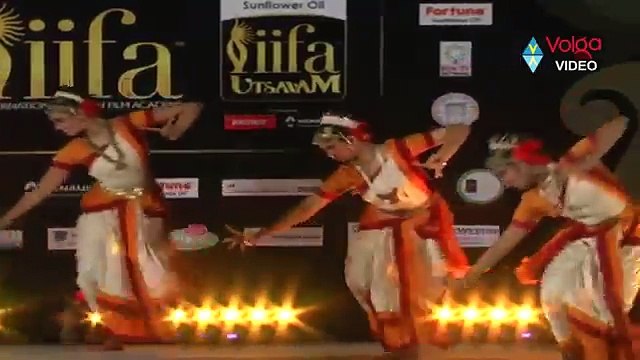 Celebrations @ IIFA Utsavam PM - 2016 (Comic FULL HD 720P)