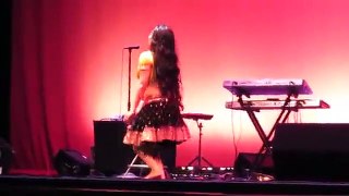 Extreme Vulgar Dance of Actress Meera in California University - Video Dailymotion