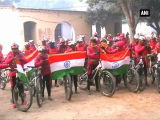 Kung fu nuns travel 2,500-kilometres spreading awareness