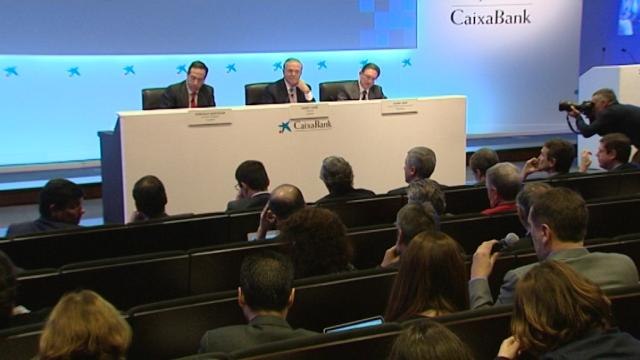Caixabank gana el 31,4 % más que el año anterior con un beneficio neto de 814 millones de euros