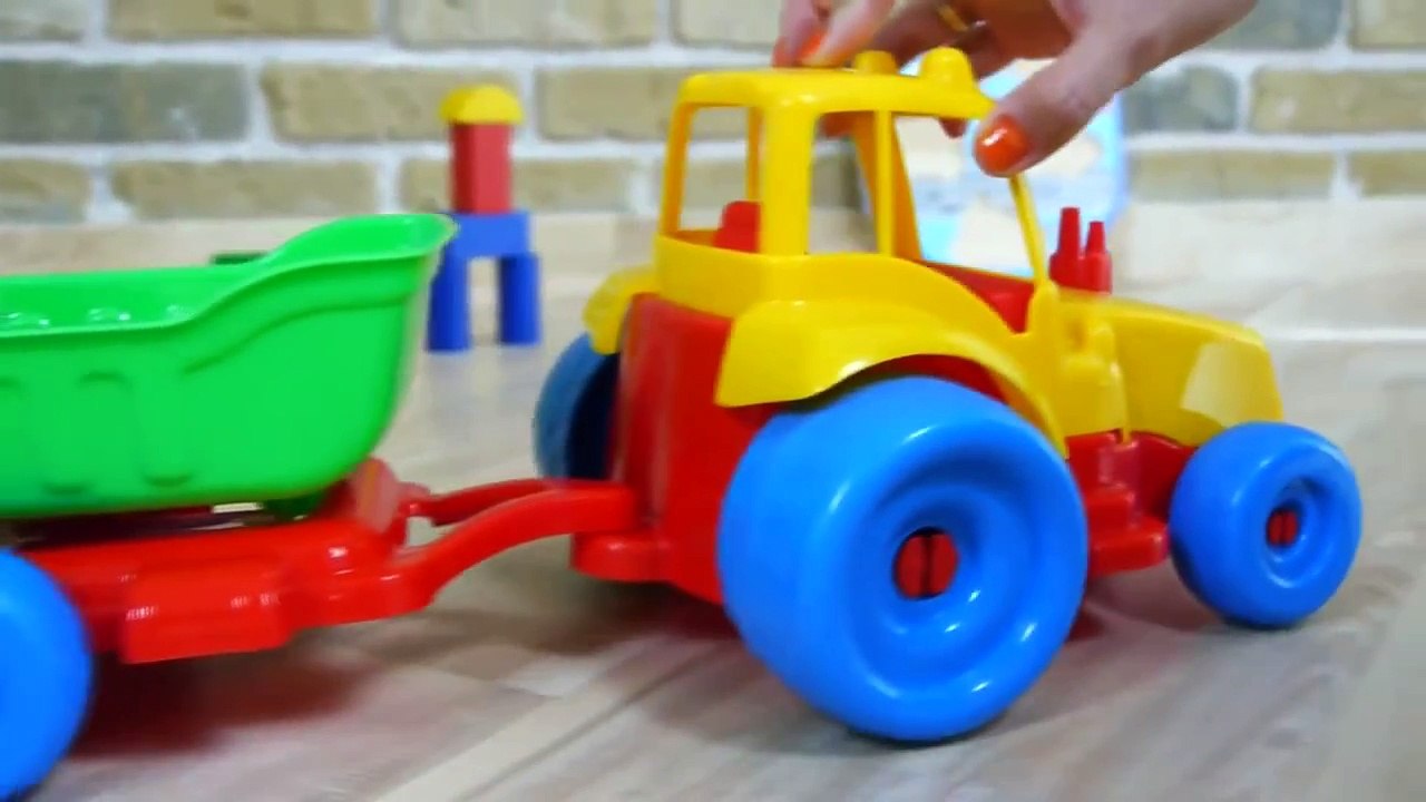 Oyuncaklarla oynuyoruz Yapboz ile taşıtları tanıyoruz.