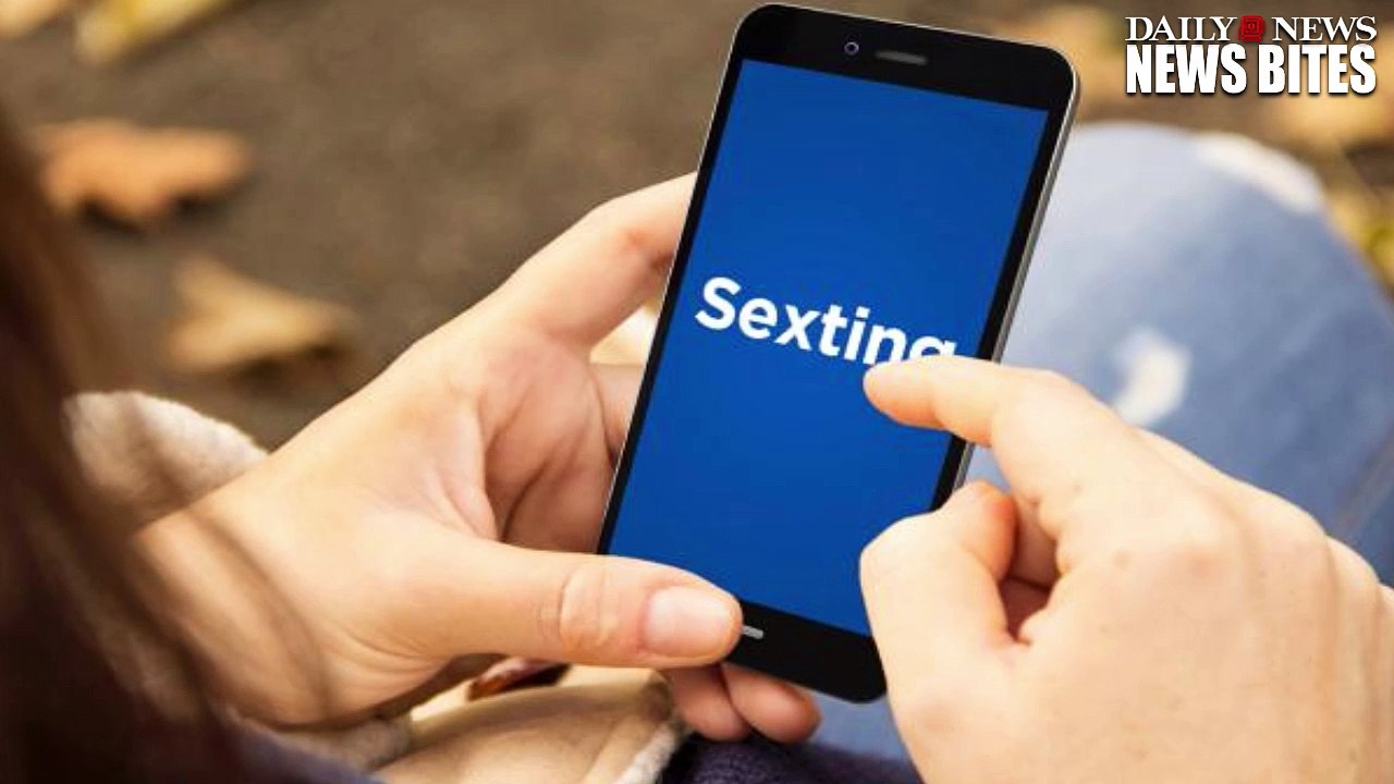 Sexting Scandal 3 Connecticut High School Students Charged