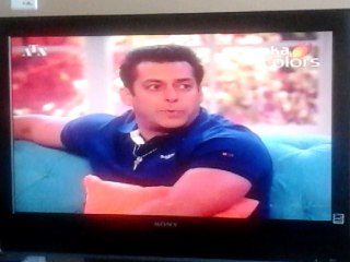 fan asking salman khan if he likes chubby girls