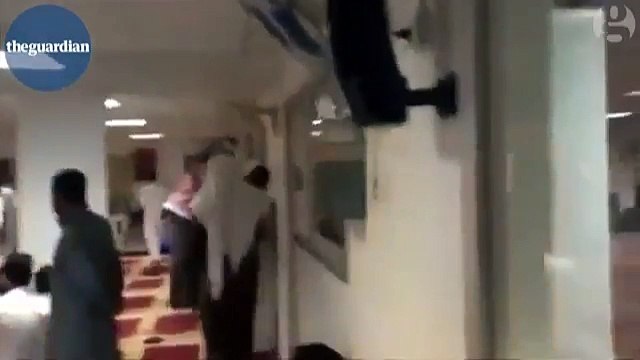 What happened when suicide bomber blew himself up during Friday Prayer in Saudi arabia. Watch