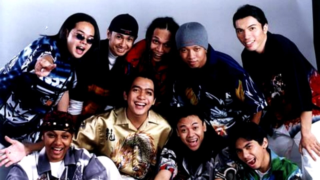 T Five selingkuh