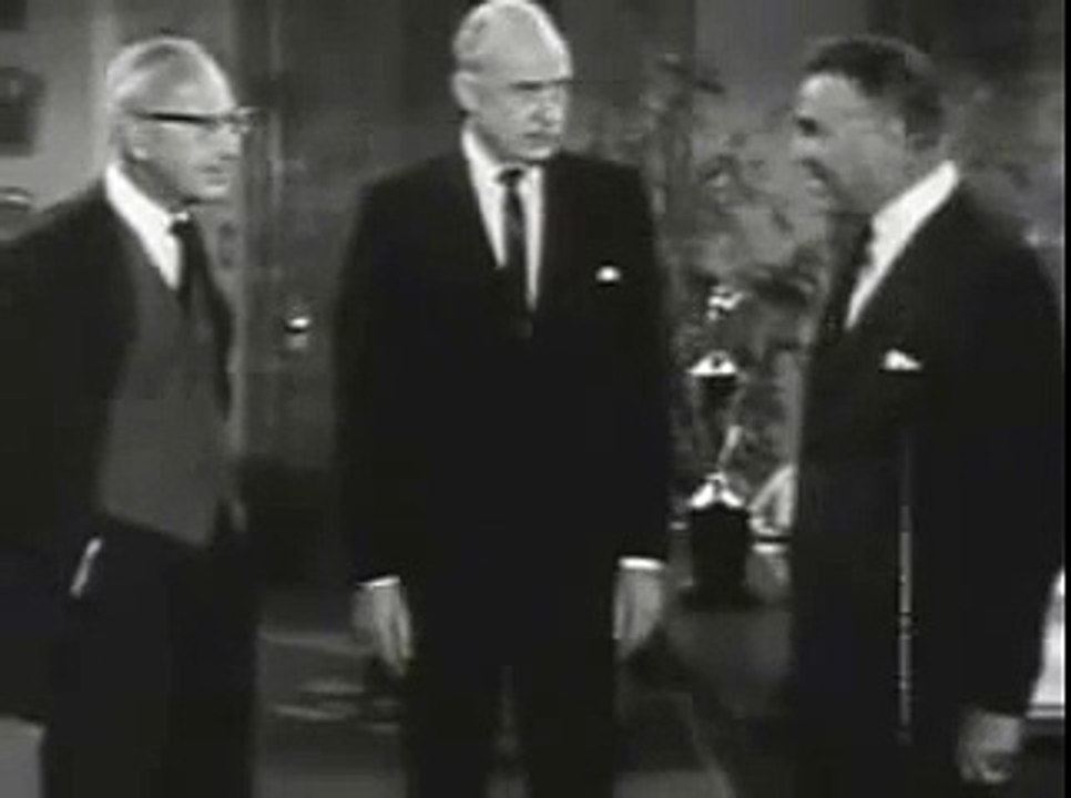 Beverly Hillbillies - Jed Becomes A Banker - Classic TV Show