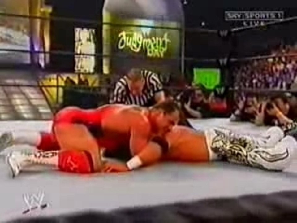 Judgment Day 2002 - Edge vs Kurt Angle