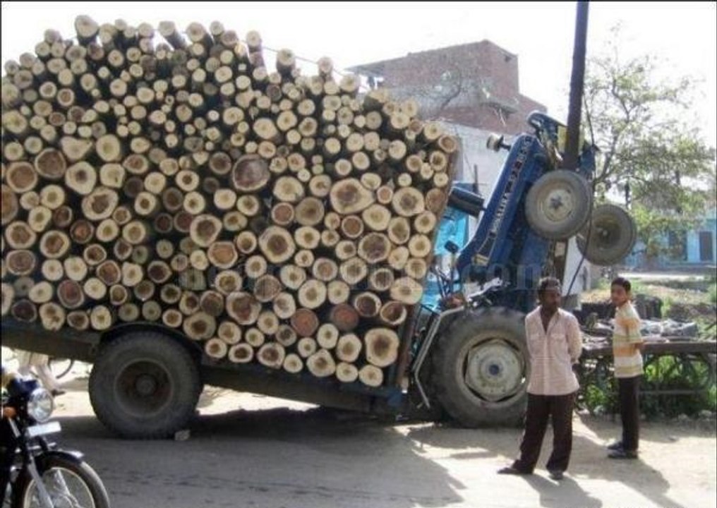 ULTIMATE TRACTOR FAILS 2016 ★ EPIC 8 mins Tractors FAIL _ WIN Compilation