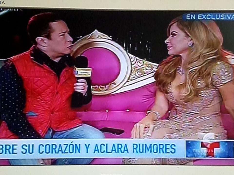 GLORIA TREVI, GUSTAVO ADOLFO INFANTE ENTREVISTA, UN NUEVO DIA, ENE 29 2016