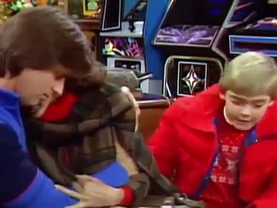 Silver Spoons | Season 01 Episode 19 | Threes a Crowd