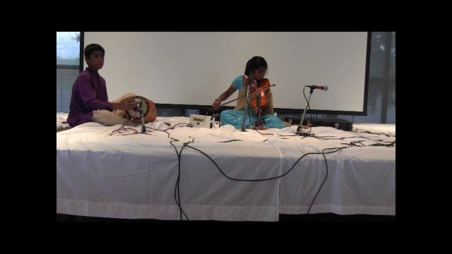 SAPNA SANGITA VAADYA NATYA RAVALI 2015: VIOLIN SOLO: ASWINI MADUGULA: OKA PARI OKA OKA PARI