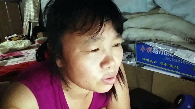 MMM pays 12330 USD 1882