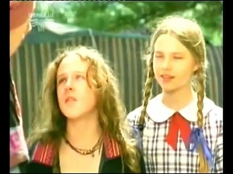 Snobs - S01E03 (2003) - Nine Network (Australia)