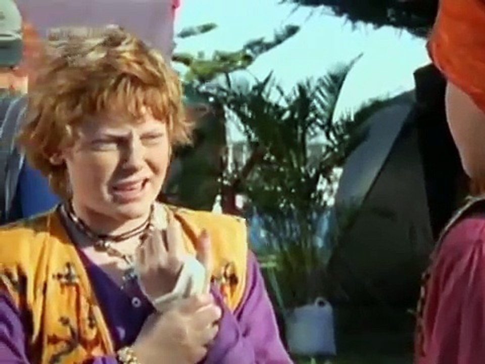 Snobs - S01E18 (2003) - Nine Network (Australia)