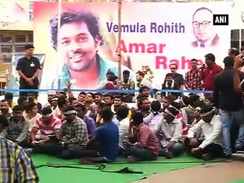 Rohith Vemula suicide: Rahul Gandhi joins hunger strike