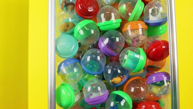 GIANT SURPRISE TOYS Coin Toy Machine & Egg Prizes Disney Princess, Avengers Superheroes, S