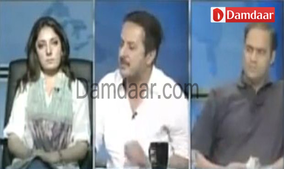 Sharmila Farooqi and Abid Sher Ali fight, abusing in Live