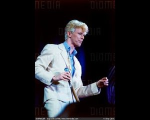 David Bowie  -  bootleg Sullivan Stadium,Foxborough,MA,,08-31-1983  part one