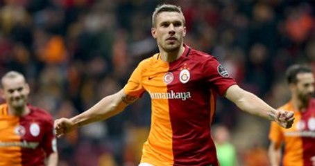 Lukas Podolski, 27 Milyon Euro'yu Reddetti