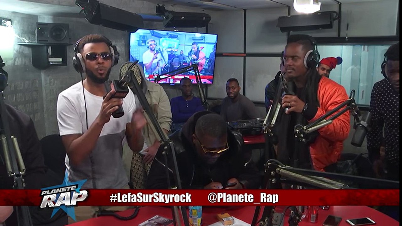 Lefa -Professionnel- Feat. La Sexion D'assault en live dans Planète Rap
