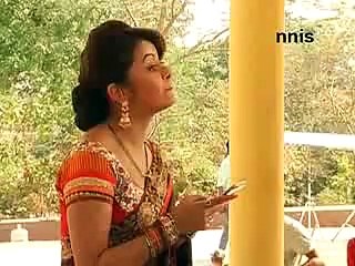 SECRET BEHIND KOKILABEN’S STRANGE BEHAVIOUR OUT 30th january 2016 -Saath Nibhana Saathiyaa