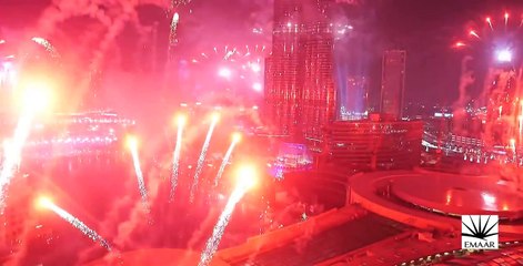 BURJ KHALIFA 2015 NEW YEAR FIREWORKS DUBAI WOW!!!