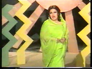 Her Lahza Hy Momin...Paktv Music Video by Noor Jehan
