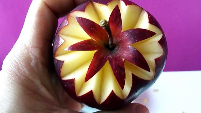 Art In Apples Show - Fruit Carving Apple Secret Lucky Star ★ Garnish ★