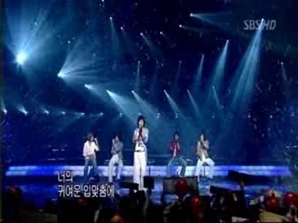DBSK - HUG live perf.