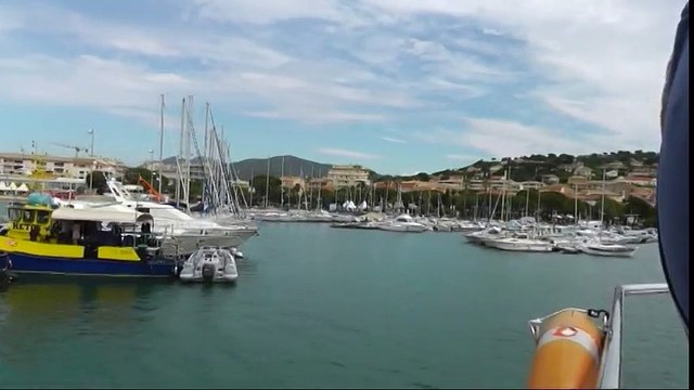 ФРАНЦИЯ, на катере в СЕН - ТРОПЕ