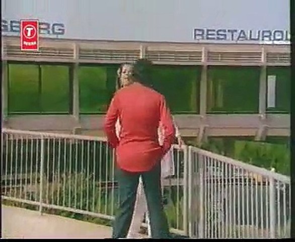 Zeenat Amaan- AASHIQ HOON BAHARON KA