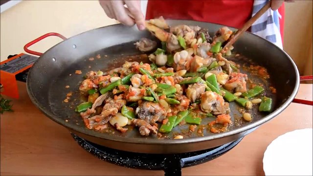 Валенсийская паэлья - Паэлья валенсиана (Испанская кухня)