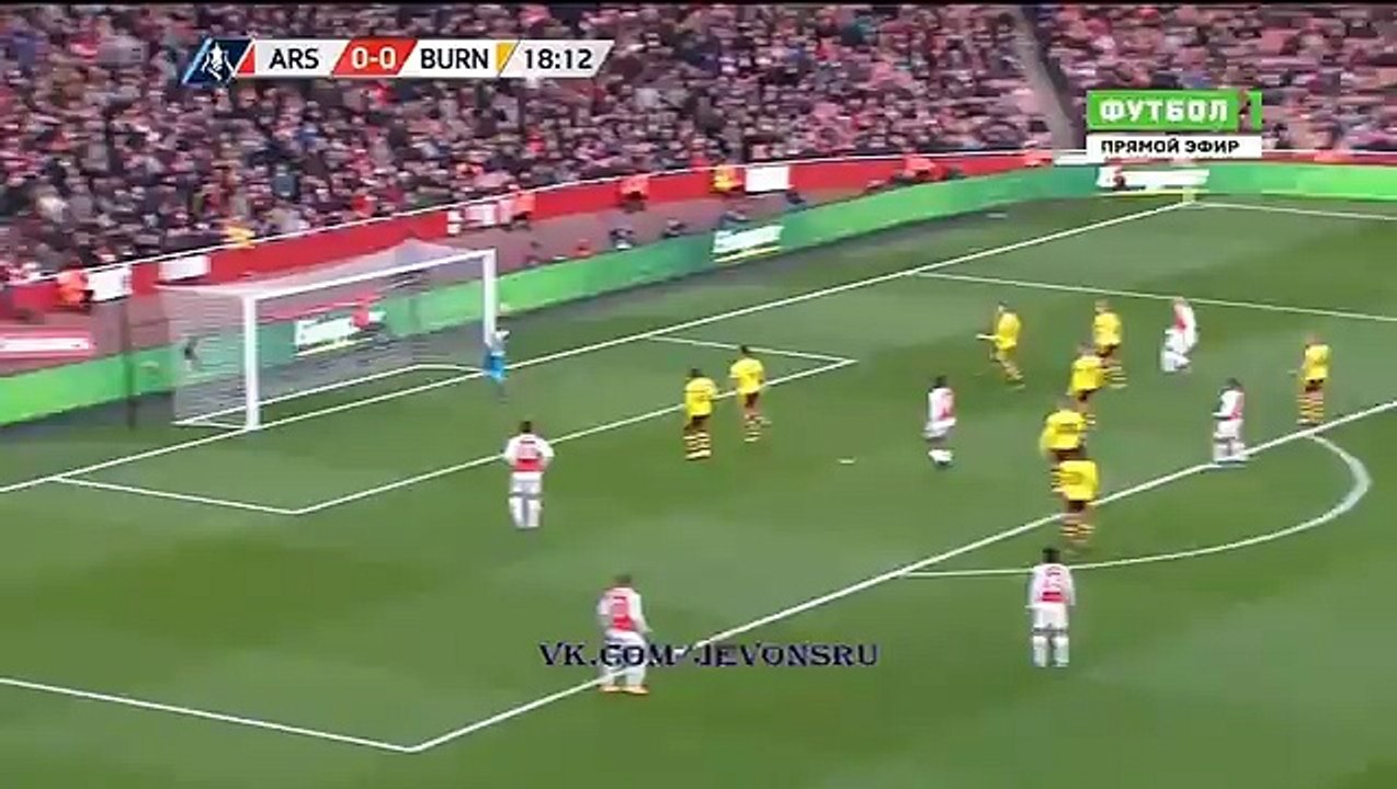 Calum Chambers GOAL | Arsenal 1-0 Burnley