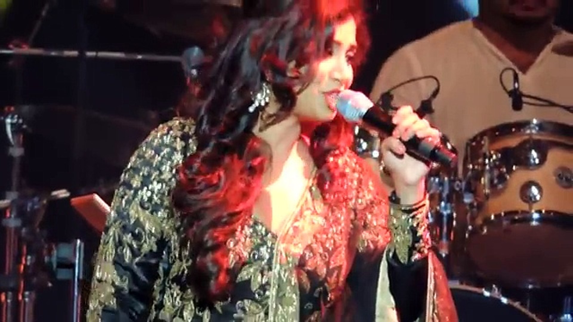 ⁣Shreya Ghoshal Live - AR Rahman - Los Angeles