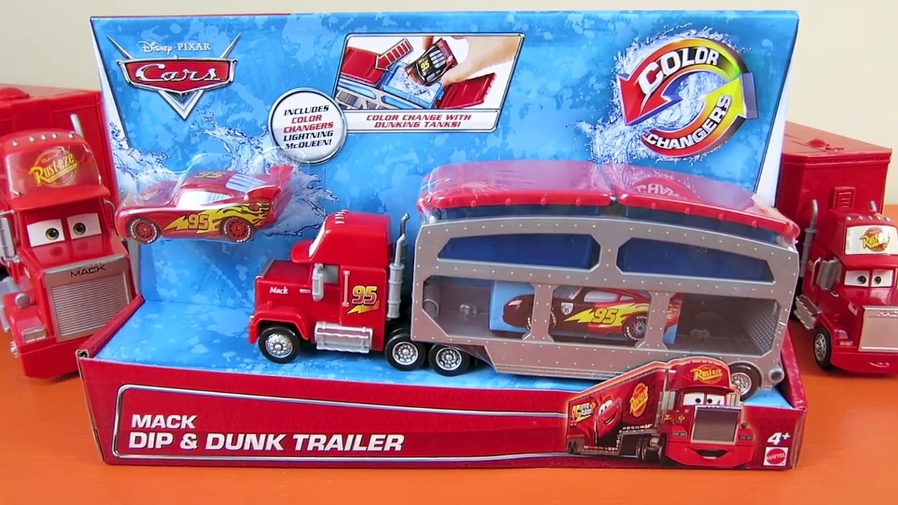 CARS MACK TRUCK DIP & DUNK COLOR CHANGERS TRAILER LIGHTNING MCQUEEN COLOR SHIFTERS