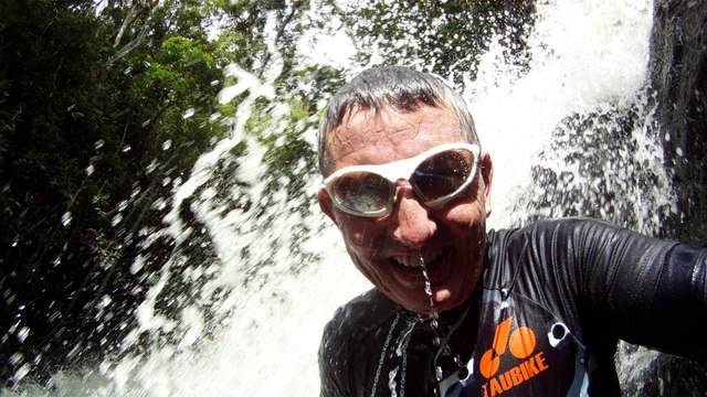 Mtb, Cachoeira do Triângulo, 15 amigos, 45 km, Taubaté, SP, Brasil, (11)