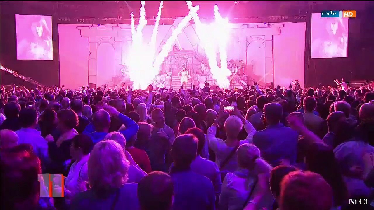 Andrea Berg ''nullt''!   (28.1.2016)