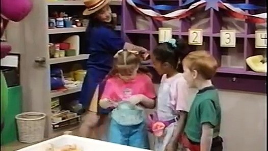 Barney & Friends: Carnival of Numbers (Season 1, Episode 24) - video