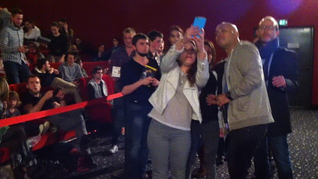 Selfies, autographes et applaudissements