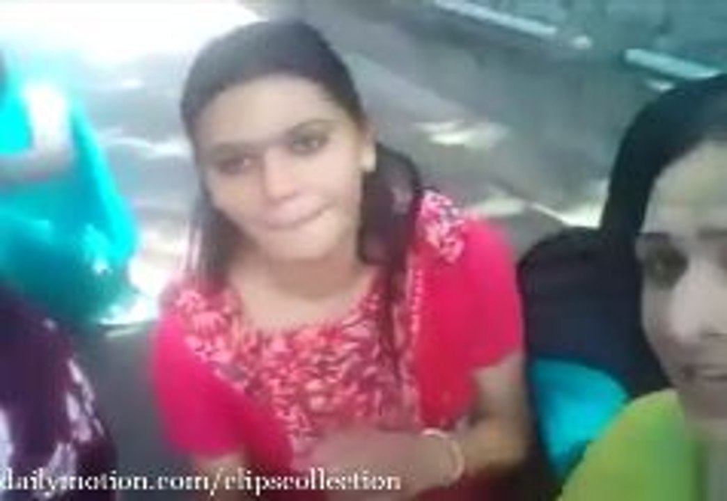 Cute Girls Making Selfies-Top Funny Videos-Top Prank Videos-Top Vines Videos-Viral Video-Funny Fails