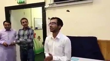 A student Talk same as Musharaf, Imran khan and yousaf gillani