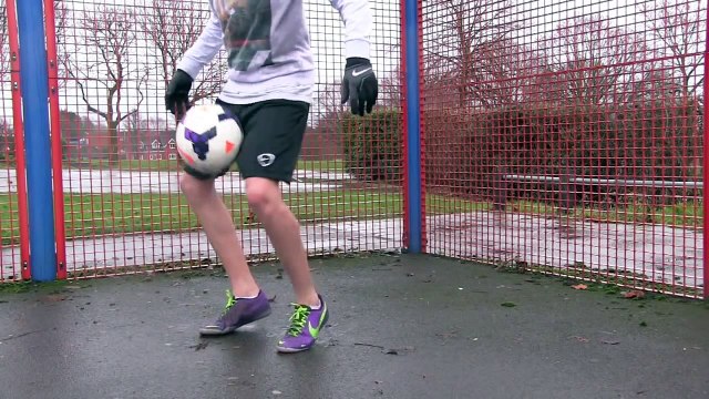 50 Awesome Football Soccer Skills In 2 Minutes! Footballskills98