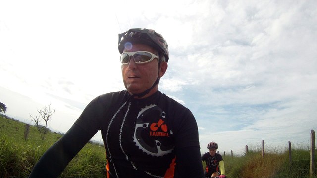 Mtb, Cachoeira do Triângulo, 15 amigos, 45 km, Taubaté, SP, Brasil, (33)