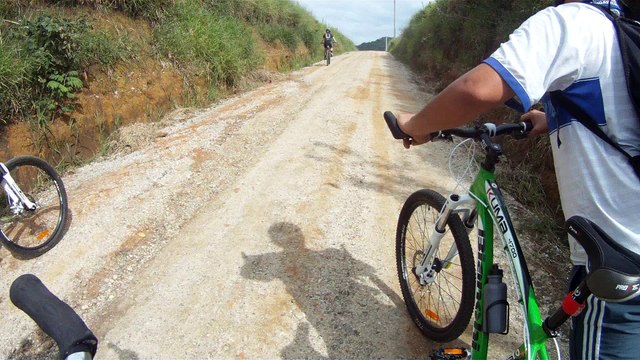 Mtb, Cachoeira do Triângulo, 15 amigos, 45 km, Taubaté, SP, Brasil, (36)